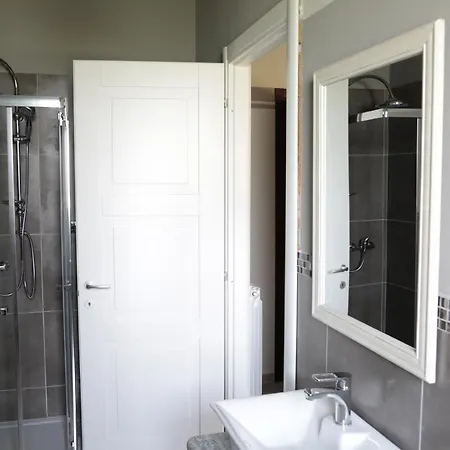 Rozafa Hotell Caramagna Piemonte