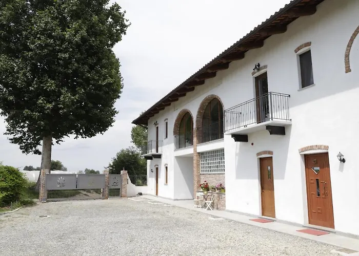 Hotel Rozafa Caramagna Piemonte